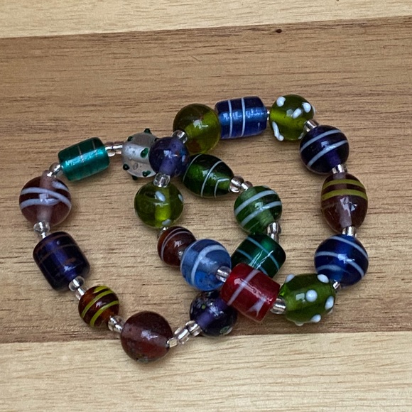 New Handcrafted Recycled Glass Bead Bracelet Set - Picture 4 of 6